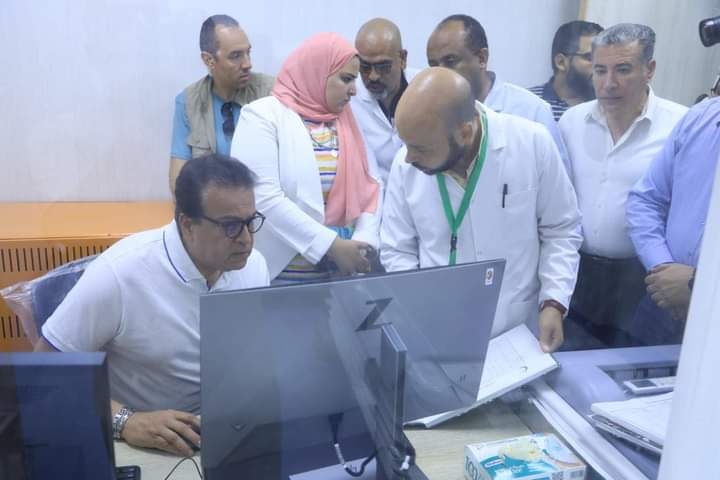 وزير الصحة يتفقد مستشفى الحمام المركزى بمطروح  19 - جريدة المساء