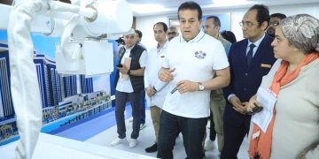 وزير الصحة يتفقد مستشفى رأس الحكمة والضبعة بمطروح 1 - جريدة المساء
