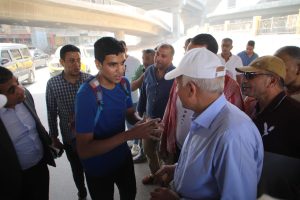 خلال تفقده أعمال تطوير محوري المنصورية والمريوطية.. محافظ الجيزة يصطحب عدداً من المواطنين للتعرف علي آراءهم في التخطيط المرورى الجديد 27 - جريدة المساء