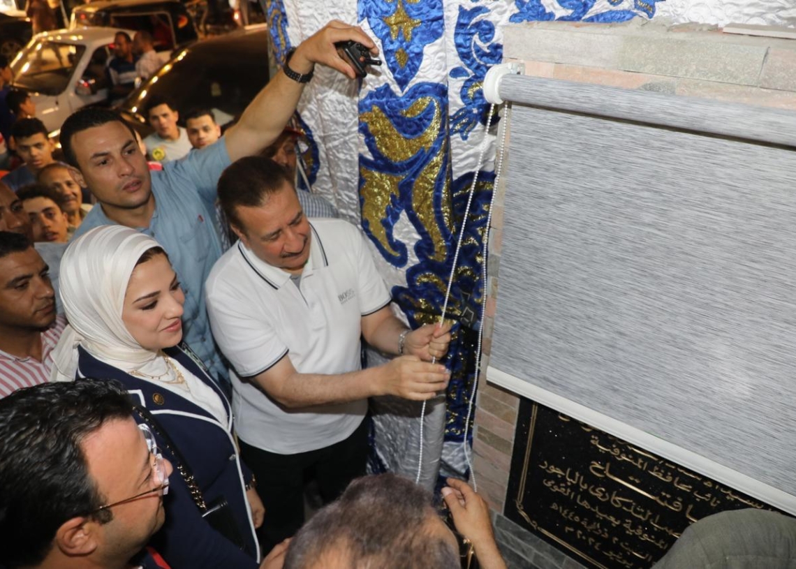 وسط فرحة أهالي الباجور و احتفالاً بالعيد القومي.. وقبيل حركة المحافظين.. "أبو ليمون" يفتتح أعمال تطوير النصب التذكاري .. ويتفقد رصف وتطوير شارع الجيش 18 - جريدة المساء