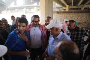 خلال تفقده أعمال تطوير محوري المنصورية والمريوطية.. محافظ الجيزة يصطحب عدداً من المواطنين للتعرف علي آراءهم في التخطيط المرورى الجديد 20 - جريدة المساء خلال تفقده أعمال تطوير محوري المنصورية والمريوطية.. محافظ الجيزة يصطحب عدداً من المواطنين للتعرف علي آراءهم في التخطيط المرورى الجديد 19 - جريدة المساء