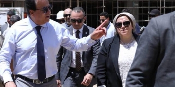 وزير الصحة تفقد أعمال تطوير معهد ناصر وقرر إنشاء مبنى طوارئ مستقل وتخصيص دور كامل لتدريب الأطباء بأحدث الأساليب العلمية 1 - جريدة المساء