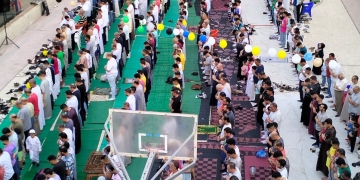 ٢٤٥ ألف مواطن يؤدون صلاة عيد الأضحى بساحات مراكز الشباب فى الإسكندرية 1 - جريدة المساء