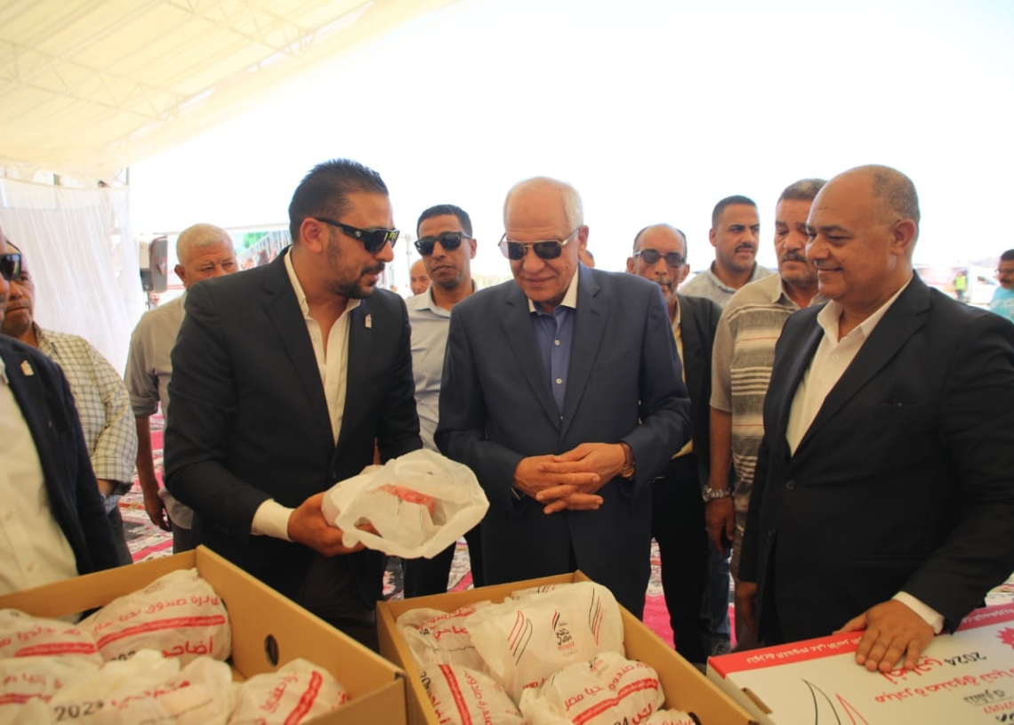 مقدمة من صندوق تحيا مصر | محافظ الجيزة يشهد توزيع 12.5طن من لحوم الأضاحي علي 6250 أسرة من الفئات الأولى بالرعاية 19 - جريدة المساء