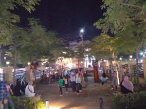 إقبال كثيف من المواطنين على الحدائق والمتنزهات ومراكز الشباب.. وقاعات الأفراح تتزين بحفلات الزفاف و الخطوبة 20 - جريدة المساء