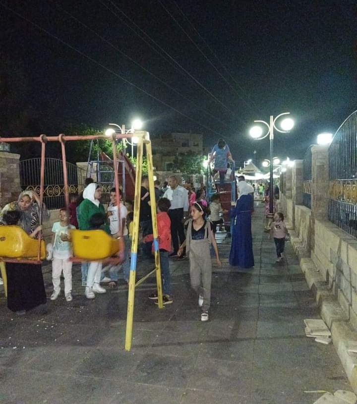 إقبال كثيف من المواطنين على الحدائق والمتنزهات ومراكز الشباب.. وقاعات الأفراح تتزين بحفلات الزفاف و الخطوبة 18 - جريدة المساء