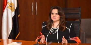 وزيرة الهجرة تتابع موقف الحجاج المصريين بالتنسيق مع الجهات المعنية 1 - جريدة المساء
