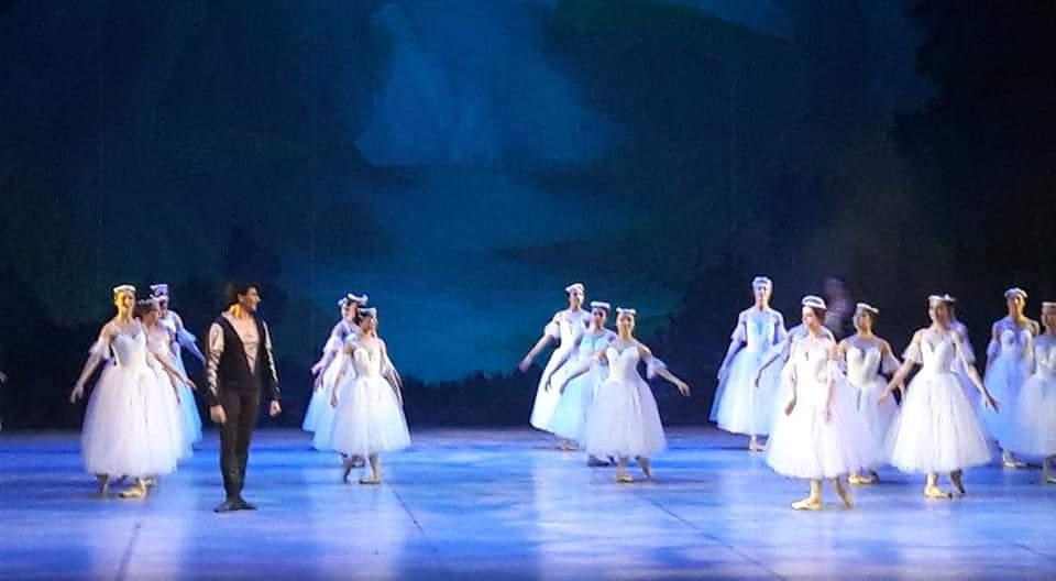 بالية "جيزيل" وعودة للرومانسية على المسرح الكبير بالأوبرا 20 - جريدة المساء بالية "جيزيل" وعودة للرومانسية على المسرح الكبير بالأوبرا 19 - جريدة المساء