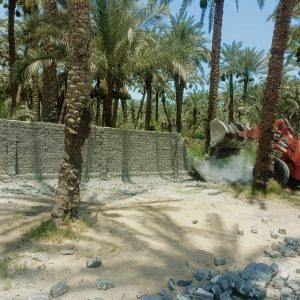 استجابة لشكاوي المواطنين.. محافظة الجيزة تشن حملات لرفع المخلفات بالوراق وامبابة.. وغلق محال مخالفة بالطوابق وحدائق الأهرام.. وإزالة تعديات بالبدرشين 26 - جريدة المساء
