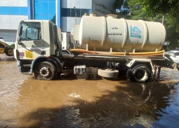 7 شفاطات للإصلاح.. محافظة الجيزة تعلن قطع المياه عن الشوارع المحيطة بميدان فيني بالدقي بسبب كسر مفاجئ بخط المياه بالمنطقة 31 - جريدة المساء