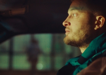 فيلم "سموكي آيز " ينافس في مهرجان عمان السينمائي الدولي 21 - جريدة المساء