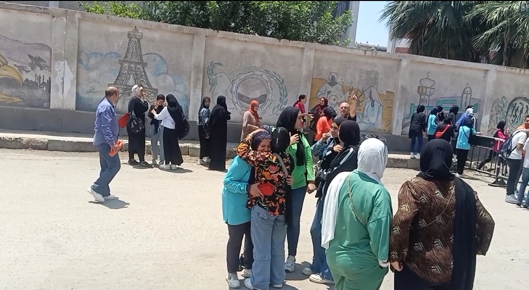 بكاء وهستريا بسبب العربى ببورسعيد 19 - جريدة المساء