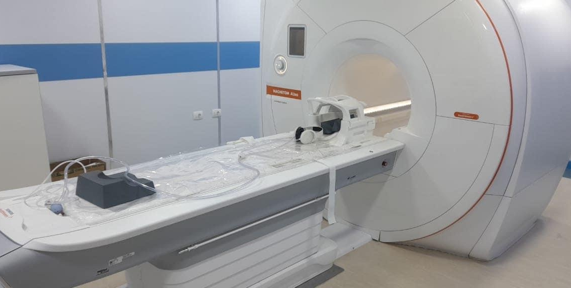 وحدة "الرنين المغناطيسي" بمستشفى سوهاج الجامعي الجديد تستقبل ١٣٠ حالة خلال ٨ أيام 19 - جريدة المساء