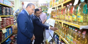 محافظ سوهاج يتابع استعدادات "التموين والطب البيطري" النهائية لاستقبال عيد الأضحى المبارك 1 - جريدة المساء