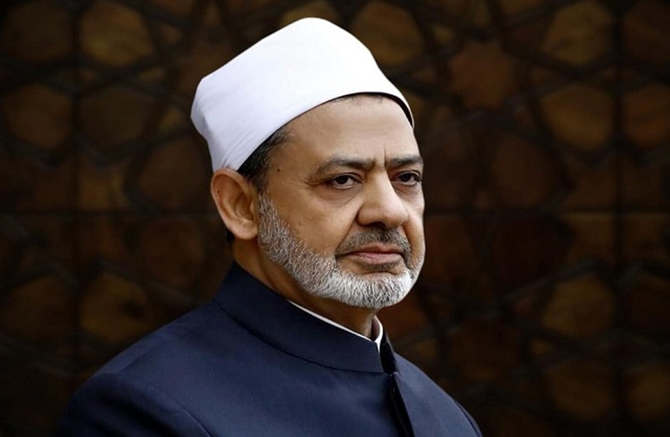 محافظ سوهاج يهنئ شيخ الأزهر ووزير الأوقاف ومفتي الجمهورية بحلول عيد الأضحى المبارك 19 - جريدة المساء