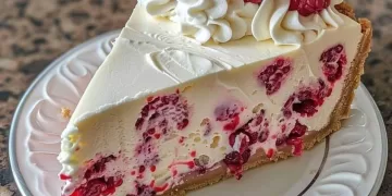 تشيز كيك التوت الأحمر بطريقة سهلة وسريعة 1 - جريدة المساء