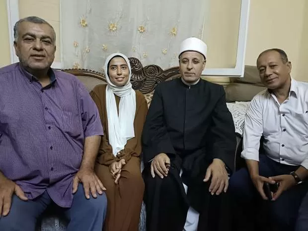مريم الثاني علي الجمهورية القسم الادبي بالثانوية الأزهرية : سجدت لله شكرا بعد اتصال الامام الاكبر 19 - جريدة المساء
