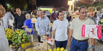 خلال جولة ميدانية سيرًا على الأقدام.. "عبدالحليم" يوجه بإستعادة الشكل الحضارى لقلب مدينة قنا 1 - جريدة المساء