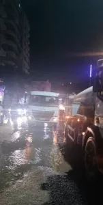 محافظ الشرقية يشرف على إصلاح خط مياه الشرب الرئيسي بمنطقة حي الزهور بالعاصمة 28 - جريدة المساء