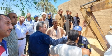 محافظ المنيا يعلن استخراج جثمان مواطن توفي أثناء حفر بئر مياه بعمق ٧ أمتار بمحيط منزله بملوى 1 - جريدة المساء