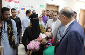 "كدوانى" يستمع للمواطنين بسمالوط.. ويكلف بإنهاء ربط خط طرد الصرف الرئيسي بشارع الصفصافة 19 - جريدة المساء