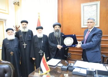 محافظ الجيزة يستقبل وفود الكنائس للتهنئة بمنصبه الجديد 15 - جريدة المساء