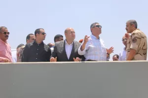 أهم مشروع علي أرض الجيزة.. المحافظ يتفقد المشروع القومي «مستقبل مصر» بمنشأة القناطر 67 - جريدة المساء