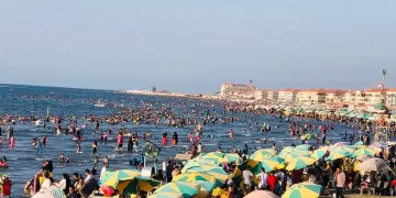 إقبال كبير على مصيف رأس البر بدمياط 1 - جريدة المساء