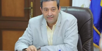 محافظ دمياط يناقش مع مجلس إدارة الغرفة التجارية التجارية عددًا من ملفات التعاون المشترك 1 - جريدة المساء