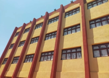 المنطقة الأزهرية بسوهاج تتسلم معهد العمايدة الابتدائي بالمنشاة بعد إحلاله وتجديده 35 - جريدة المساء