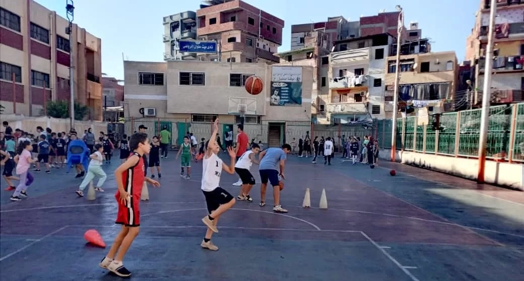 تدريبات كرة السلة بنادى ميت علوان الرياضى صمن فعاليات "صيف شبابنا " 19 - جريدة المساء