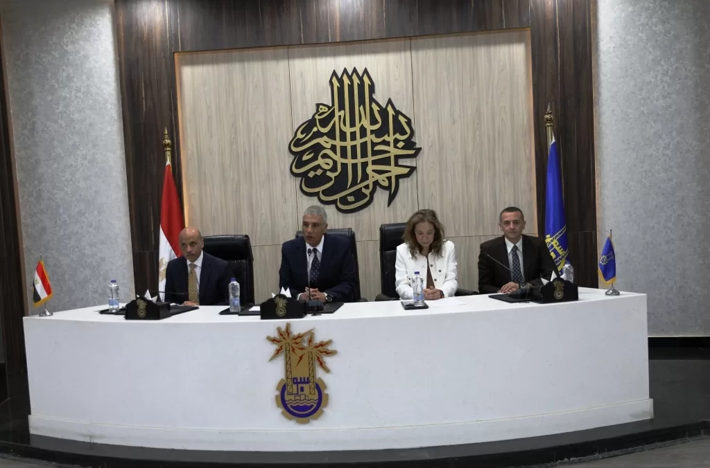 محافظ أسوان يفتتح ورشة العمل " جعل المدن قادرة على الصمود 2030 - لتعزيز المناخ الحضرى والقدرة على مواجهة الكوارث 19 - جريدة المساء