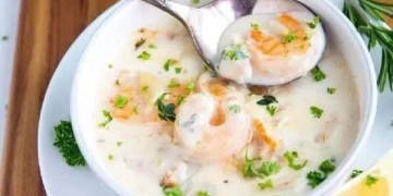 طريقة اعداد شوربة السى فود بالمشروم 1 - جريدة المساء