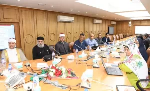محافظ قنا يوجه بتضافر الجهود لتحسين الخصائص السكانية 20 - جريدة المساء