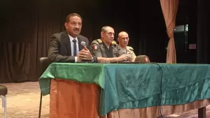 مدير تعليم الجيزة في اجتماع القادة العسكريين لمدارس التأسيس العسكري: جميعنا يعمل يداً بيد لبناء جيل متحضر.. يعي تحديات العصر الراهن 23 - جريدة المساء