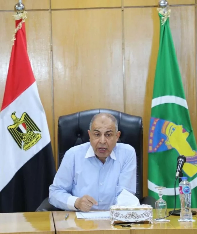 محافظ المنيا يبحث مع أعضاء مجلس النواب قضايا ومشكلات الدوائر لرفع مستوى الخدمة المقدمة للمواطنين 15 - جريدة المساء