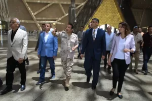 محافظ الجيزة يزور المتحف المصري الكبير.. ويشيد بالصرح الأثري العظيم 20 - جريدة المساء