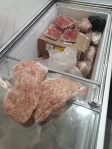 ضبط 14 طن لحوم ودواجن فاسدة ب8 مناطق في الجيزة 36 - جريدة المساء ضبط 14 طن لحوم ودواجن فاسدة ب8 مناطق في الجيزة 35 - جريدة المساء