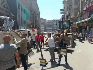 بالصور- محافظة الجيزة تزيل 750 حالة إشغال للمحال التجارية والباعة الجائلين بالهرم 40 - جريدة المساء بالصور- محافظة الجيزة تزيل 750 حالة إشغال للمحال التجارية والباعة الجائلين بالهرم 39 - جريدة المساء