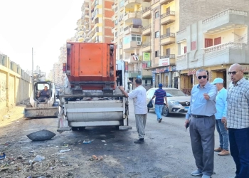 محافظ الدقهلية في جولة مفاجئة بمدينتى المنصورة وأجا لمتابعة العمل داخل المخابز البلدية والمراكز التكنولوجية 29 - جريدة المساء