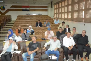 محافظ البحيرة تعقد اجتماعًا مع الصحفيين والاعلاميين 23 - جريدة المساء