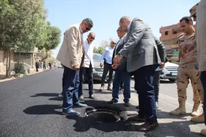 محافظ الجيزة يتفقد نسب تنفيذ مشروع الرصف والتطوير لطريق 21 الرئيسي بمركز الصف 19 - جريدة المساء