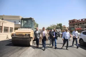 محافظ الجيزة يتفقد نسب تنفيذ مشروع الرصف والتطوير لطريق 21 الرئيسي بمركز الصف 21 - جريدة المساء