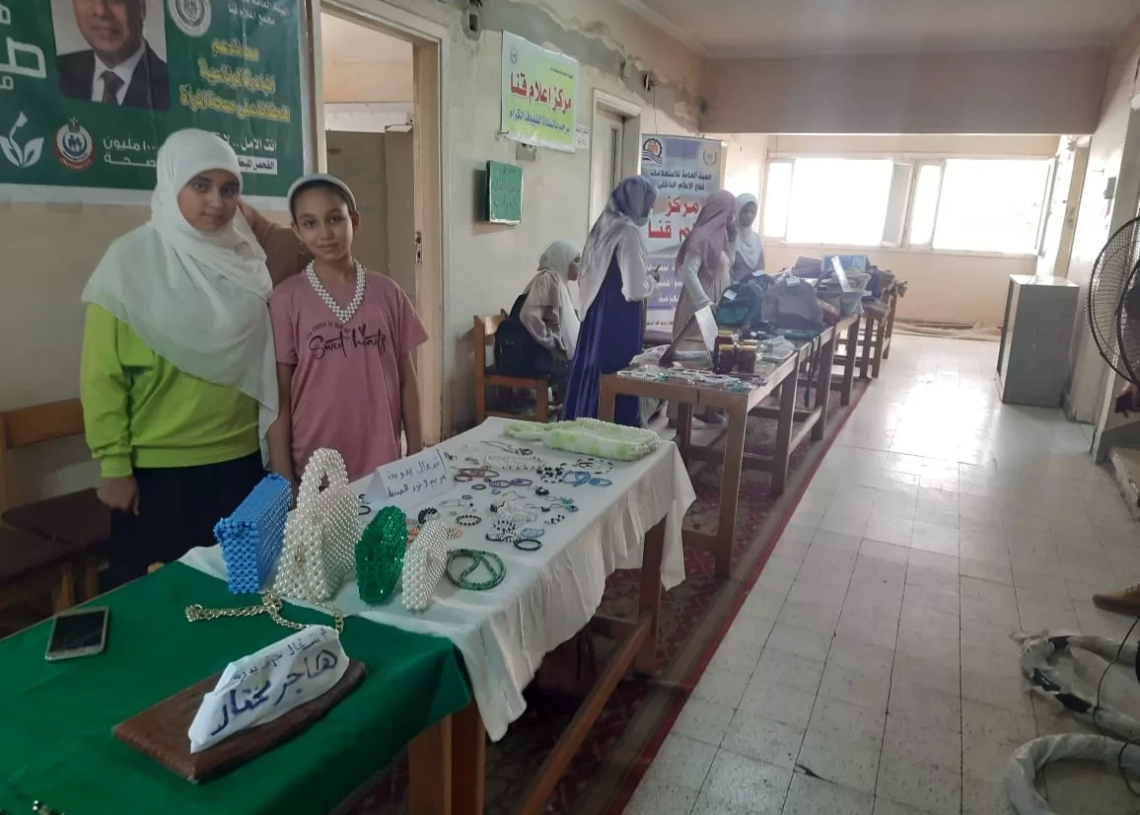 ضمن حملة الاستعلامات والتحالف الوطنى.. معرض لدعم المنتجات اليدوية بمجمع إعلام قنا 17 - جريدة المساء