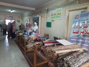 ضمن حملة الاستعلامات والتحالف الوطنى.. معرض لدعم المنتجات اليدوية بمجمع إعلام قنا 27 - جريدة المساء