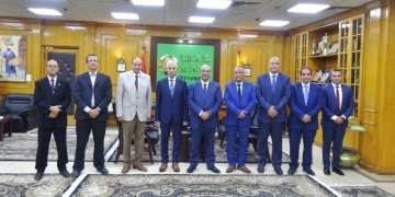 رئيس جامعة المنيا يستقبل نائب وزير التربية والتعليم 1 - جريدة المساء