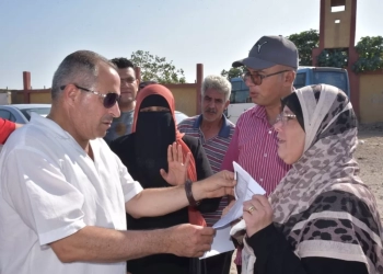 أهالى المنطقة الرابعة بحي المناخ ببورسعيد سعداء بوصول قطار التطوير والتنمية 27 - جريدة المساء