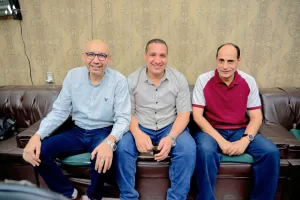 شهادات تقدير ومبالغ مالية لأوائل الثانوية العامة بقنا 75 - جريدة المساء