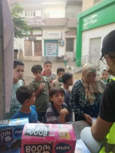 الأولي من نوعها.. سيارات مستقبل وطن ههيا تجوب القري والعزب لبيع المستلزمات المدرسية بأسعار مخفضة 35 - جريدة المساء