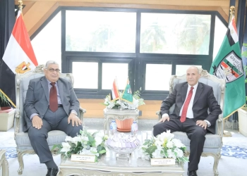 رئيس مجلس الدولة يزور رئيس هيئة قضايا الدولة لتقديم التهنئة له بتولي رئاسة الهيئة 19 - جريدة المساء